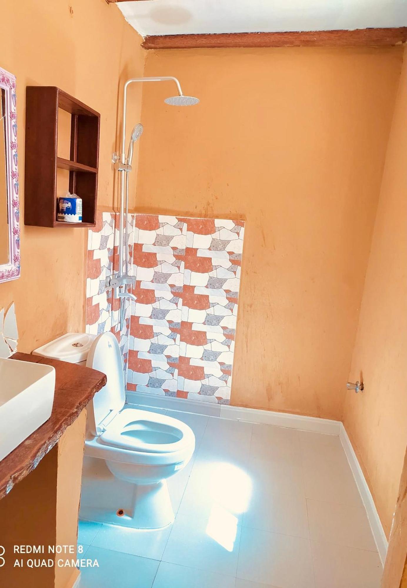 Uhuru Art House Bed and breakfast